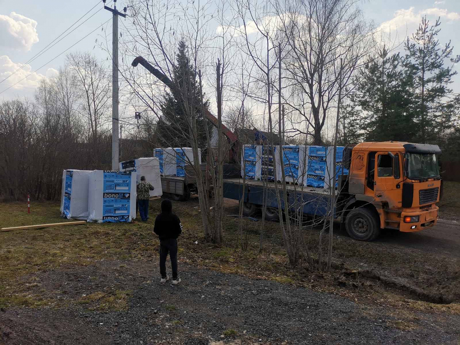 Доставка блоков Бонолит и клея Бонолит в д. Алексино